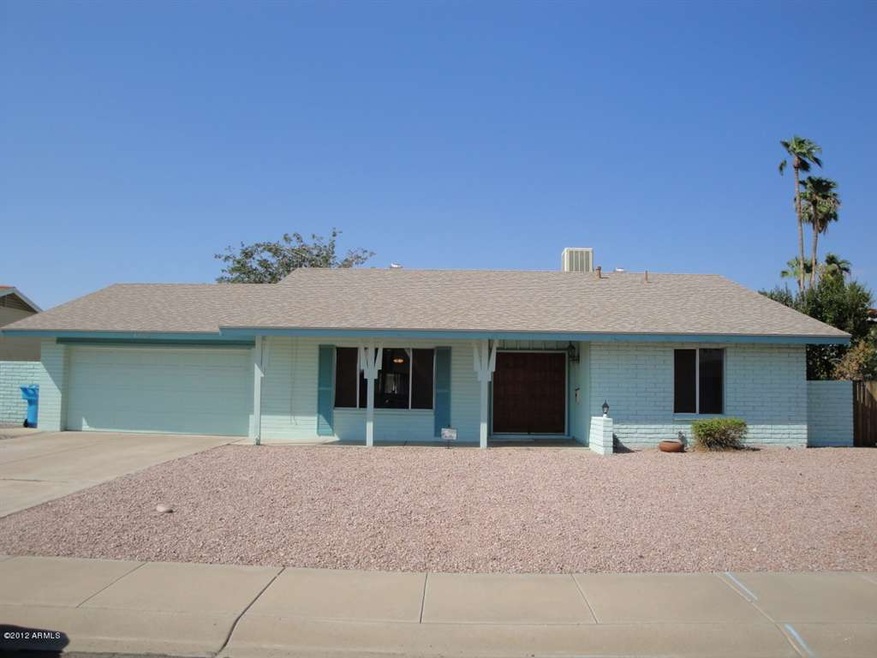Low maintenance front yard