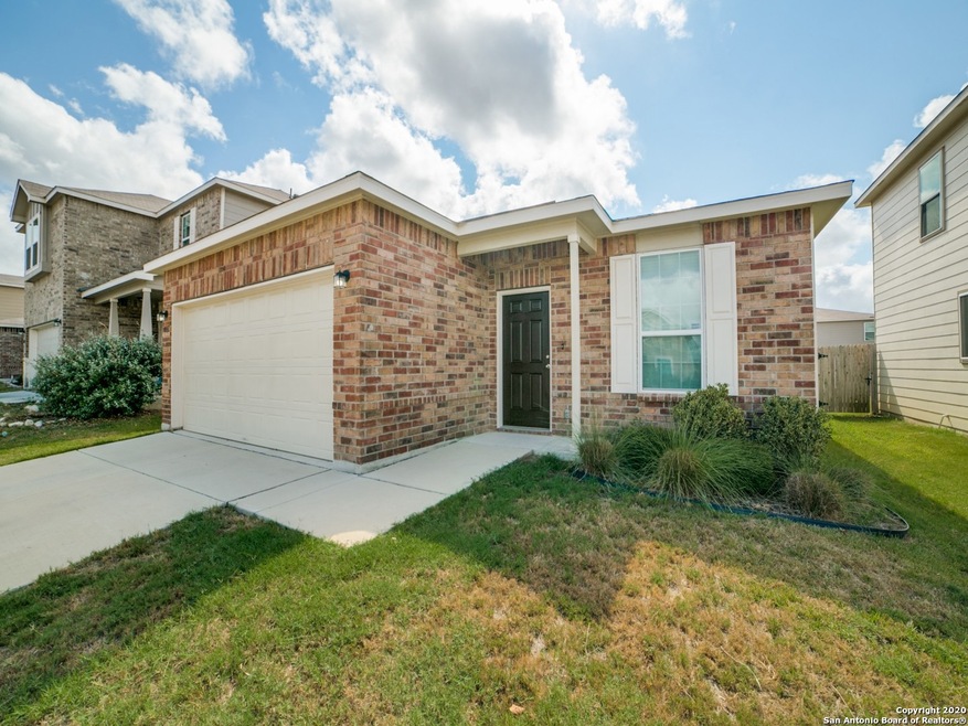10118 Round Ridge, San Antonio, TX 78254 - photo 1