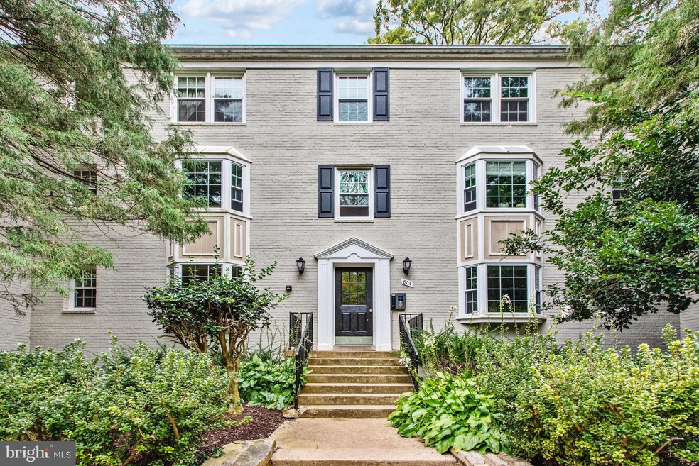 804 S Arlington Mill Dr unit 11202, Arlington, VA 22204 - photo 1