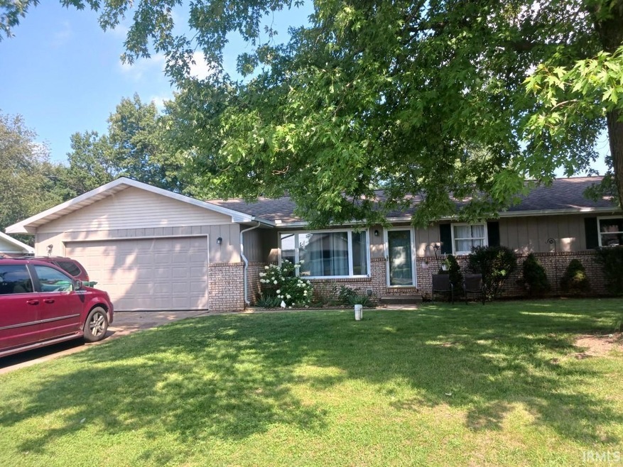 57608 Rivercrest Dr, Elkhart, IN 46516 | MLS# 202332429