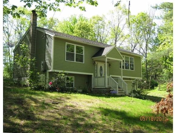 105 Auburn Rd, Londonderry, NH 03053 - photo 1