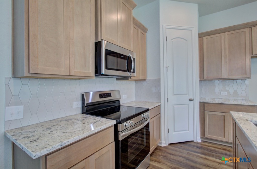 878 Farmhouse Trail, New Braunfels, TX 78130 - photo 1