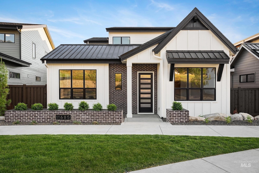 11685 N Rabbitbrush Way, Boise, ID 83714 - photo 1