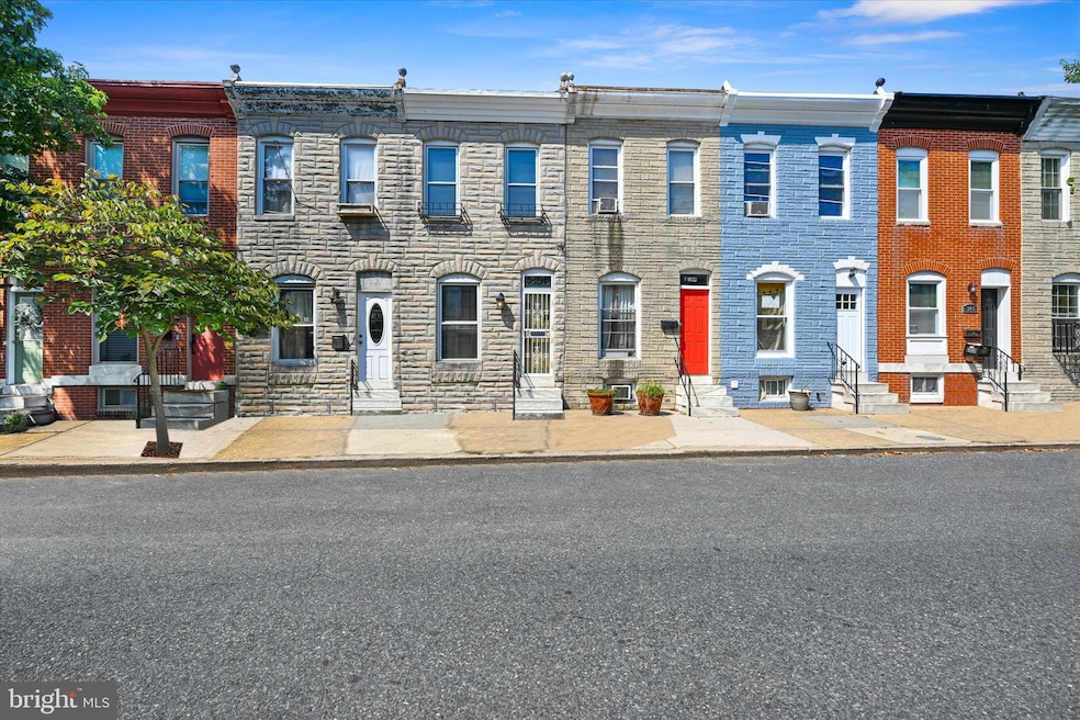 142 N Ellwood Ave, Baltimore, MD 21224 - photo 1