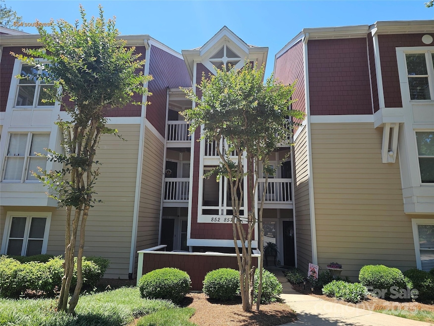 854 Southwest Dr unit 54, Davidson, NC 28036 - photo 1