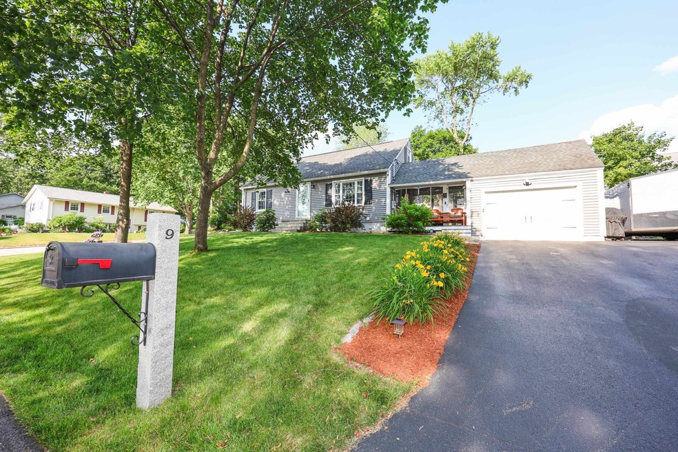 9 Meade St unit 62, Nashua, NH 03064 - photo 1