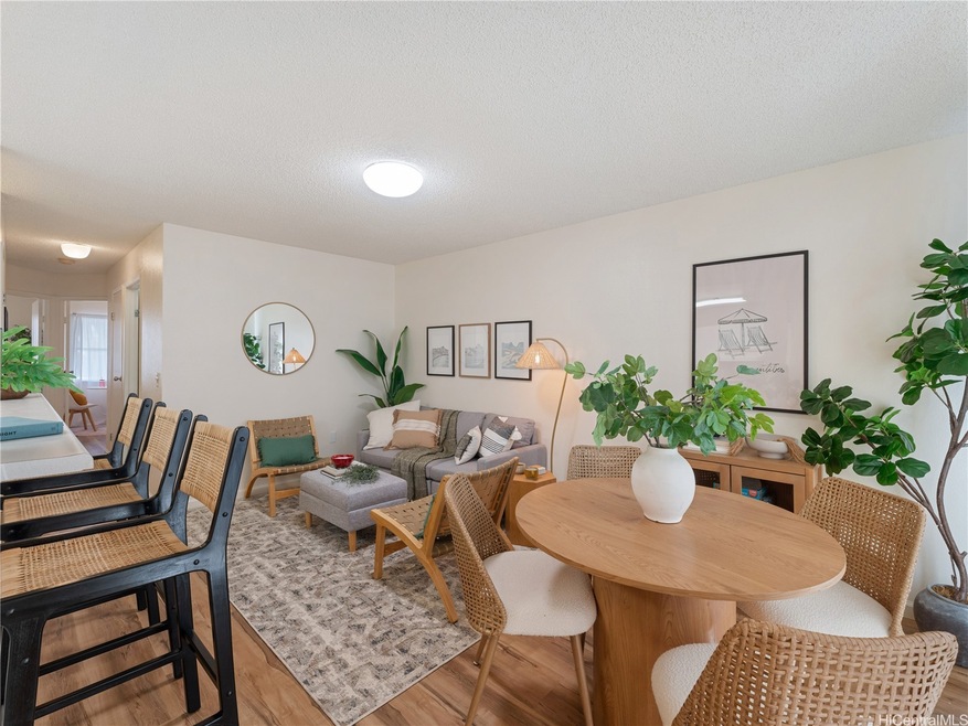 Under Contract $549,000 • Co-Listing Agent