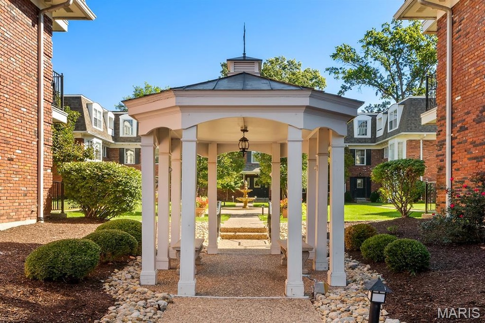 For Sale $415,000 • Co-Listing Agent