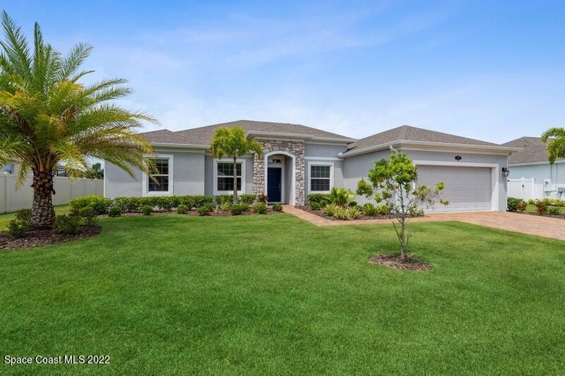 Front Curb Appeal