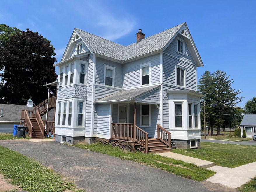 15 Pease St unit 1st Flr, Enfield, CT 06082 - photo 1