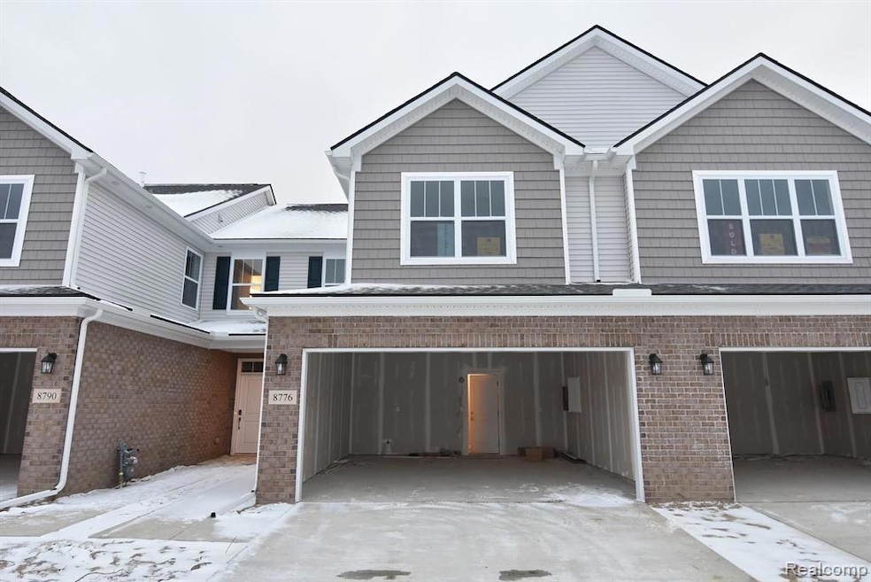 8776 Pioneer St unit 21, Washington, MI 48094 - photo 1