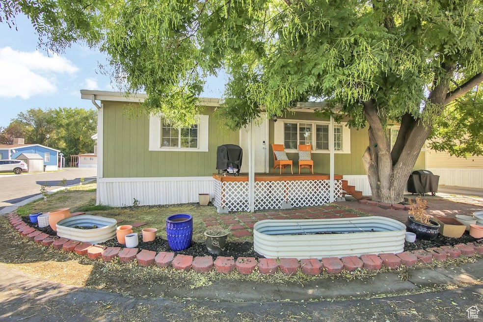 3333 S Westcrest Rd unit 249, Salt Lake City, UT 84120 - photo 1