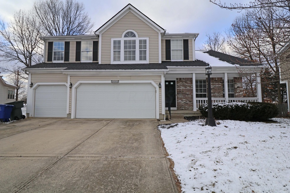 Expansive home- 1st flr Owner's Ste