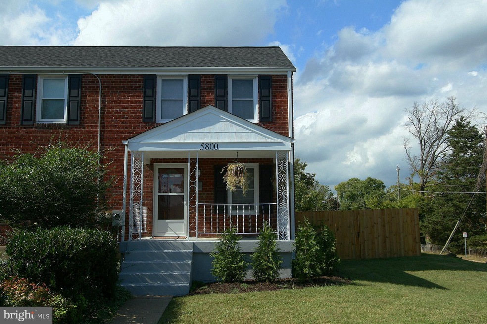 5800 N Kings Hwy, Alexandria, VA 22303 - photo 1