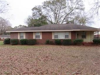 722 Hillman St, Montgomery, AL 36109 - photo 1