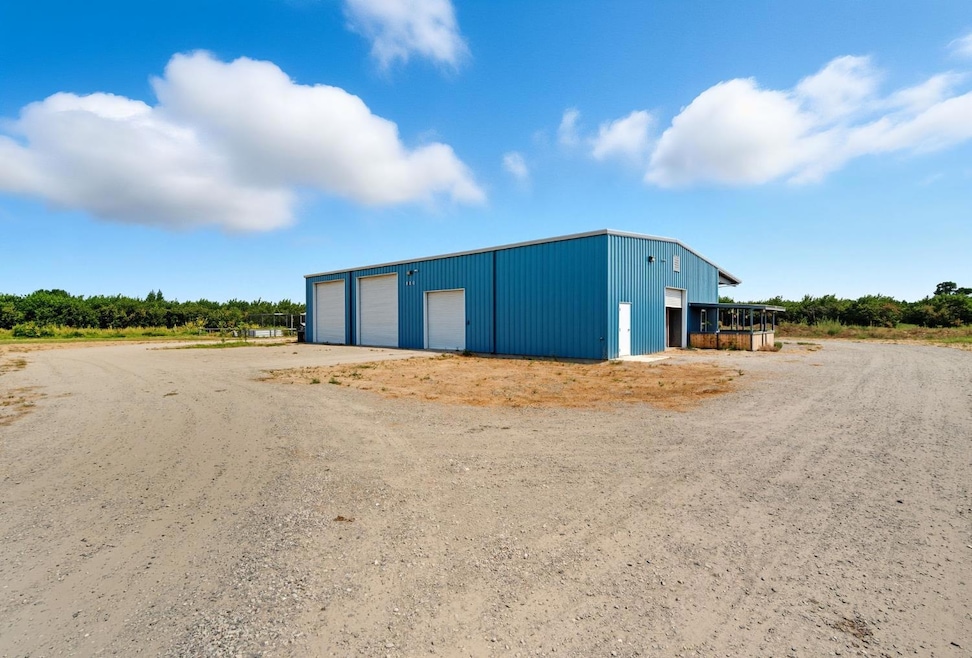 880 Root Rd, Modesto, CA 95357 - photo 1