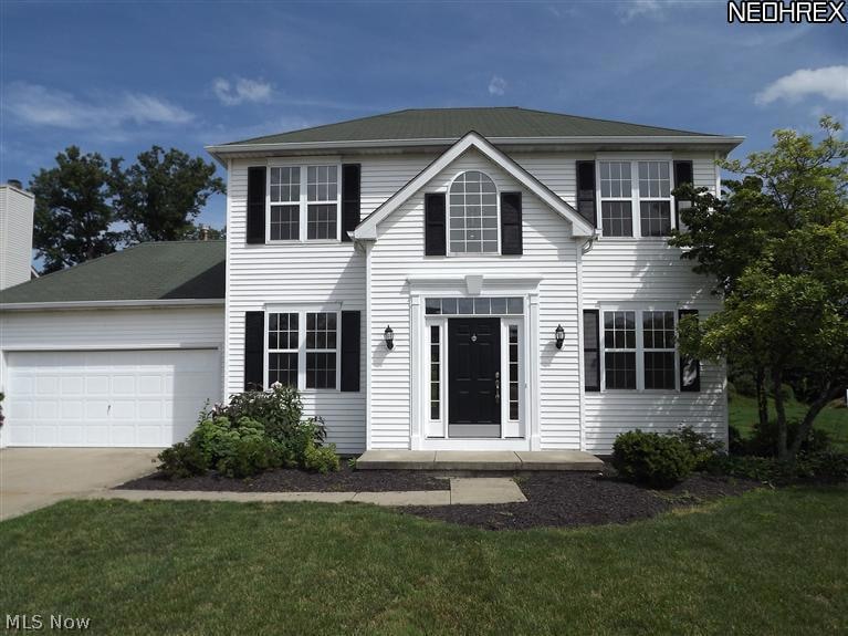 27014 Valeside Ln, Olmsted Falls, OH 44138 - photo 1