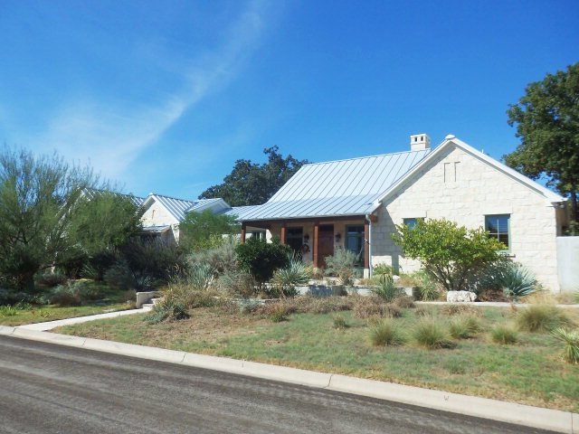 814 Kimberly Ln, Fredericksburg, TX 78624 - photo 1