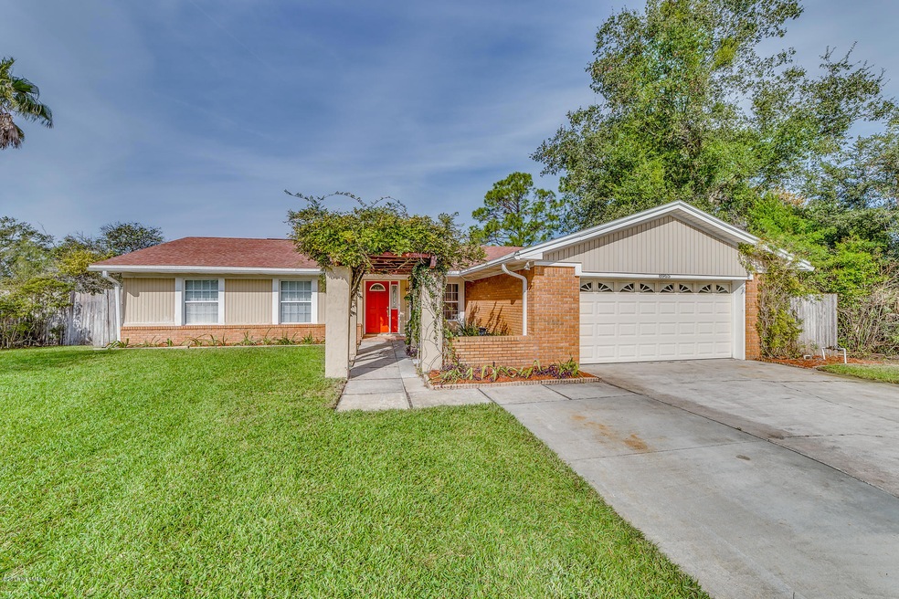 8965 Austell Ct, Jacksonville, FL 32216 - photo 1