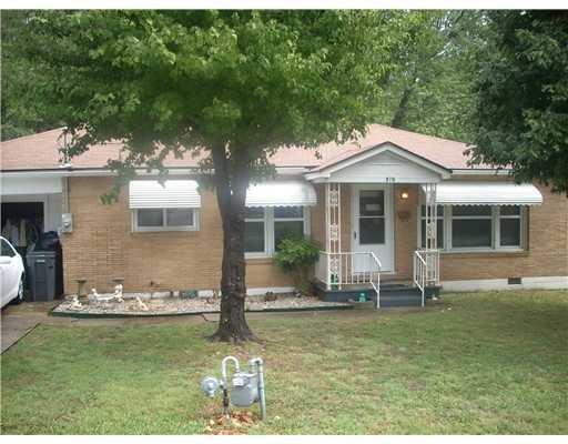 819 N 8th St, Rogers, AR 72756 - photo 1