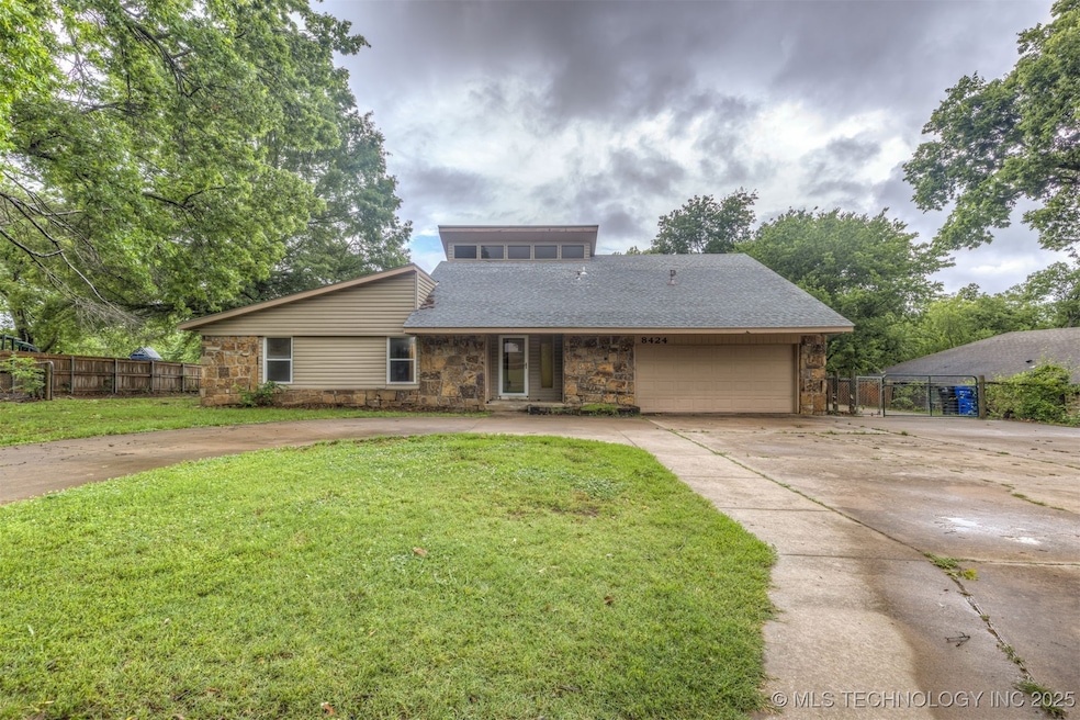 8424 Harp Blvd, Broken Arrow, OK 74014 - photo 1