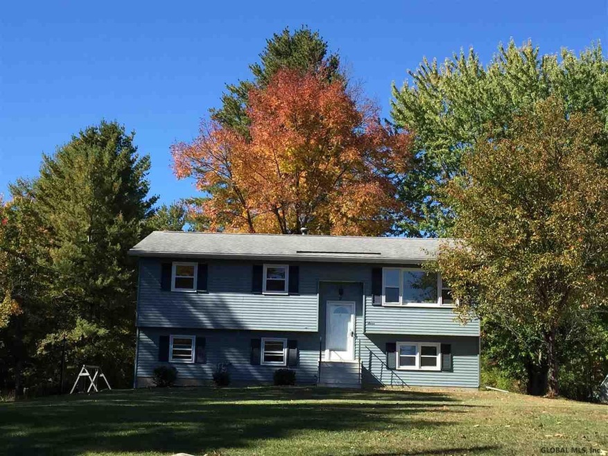 7 Judy Dr, Schenectady, NY 12302 - photo 1