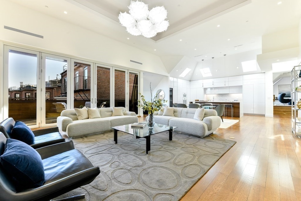 201 W Brookline St unit 402, Boston, MA 02118 - photo 1