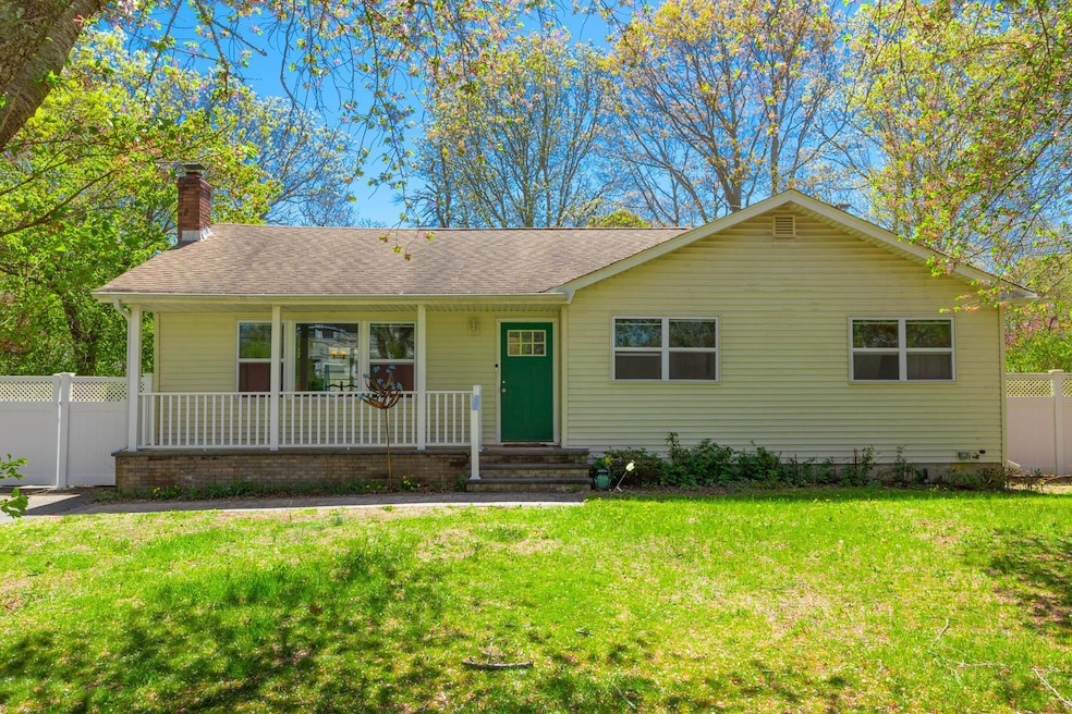 72 Tipton Dr E, Shirley, NY 11967 - photo 1