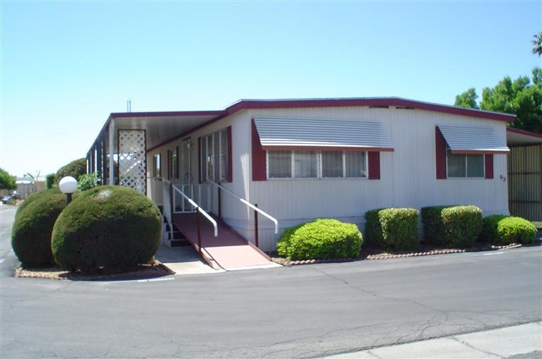 105 W Herndon Ave unit 52, Fresno, CA 93710 - photo 1