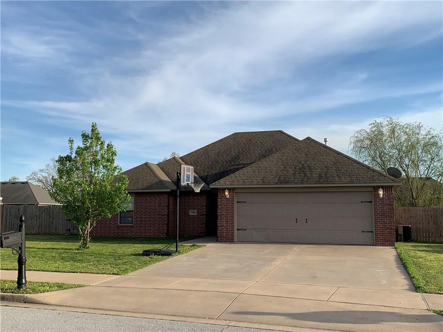 7008 Overland Rd, Siloam Springs, AR 72761 - photo 1