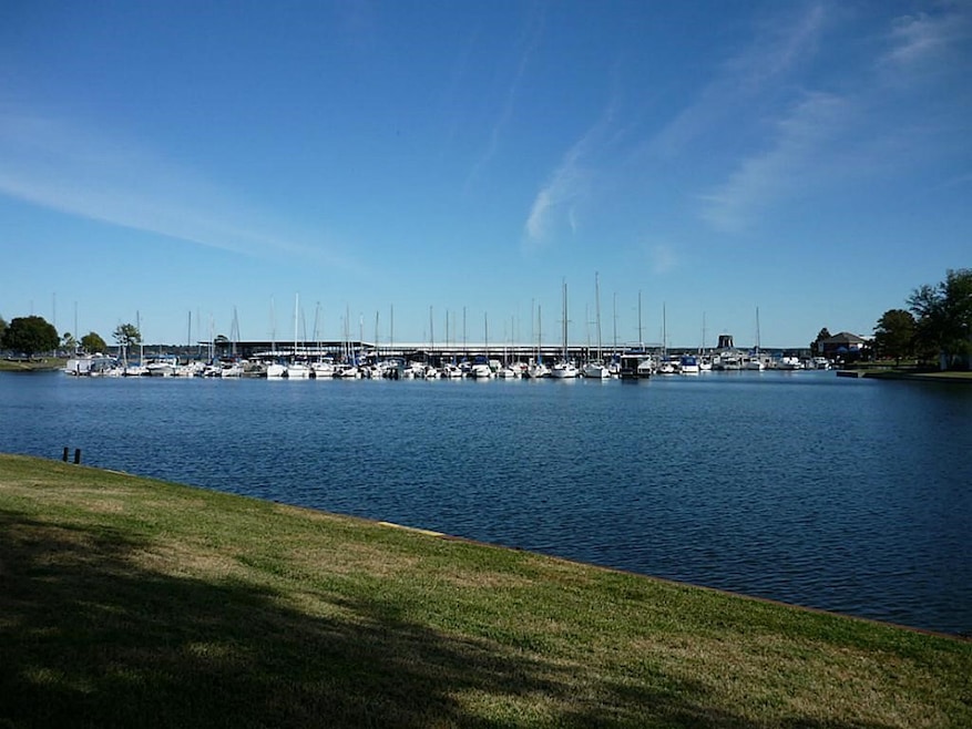 Lodge at Walden unit 106, Montgomery, TX 77356 - photo 1