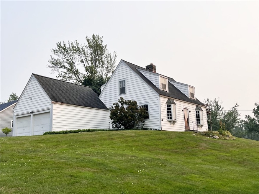 2828 Hastings Rd, Erie, PA 16506 - photo 1