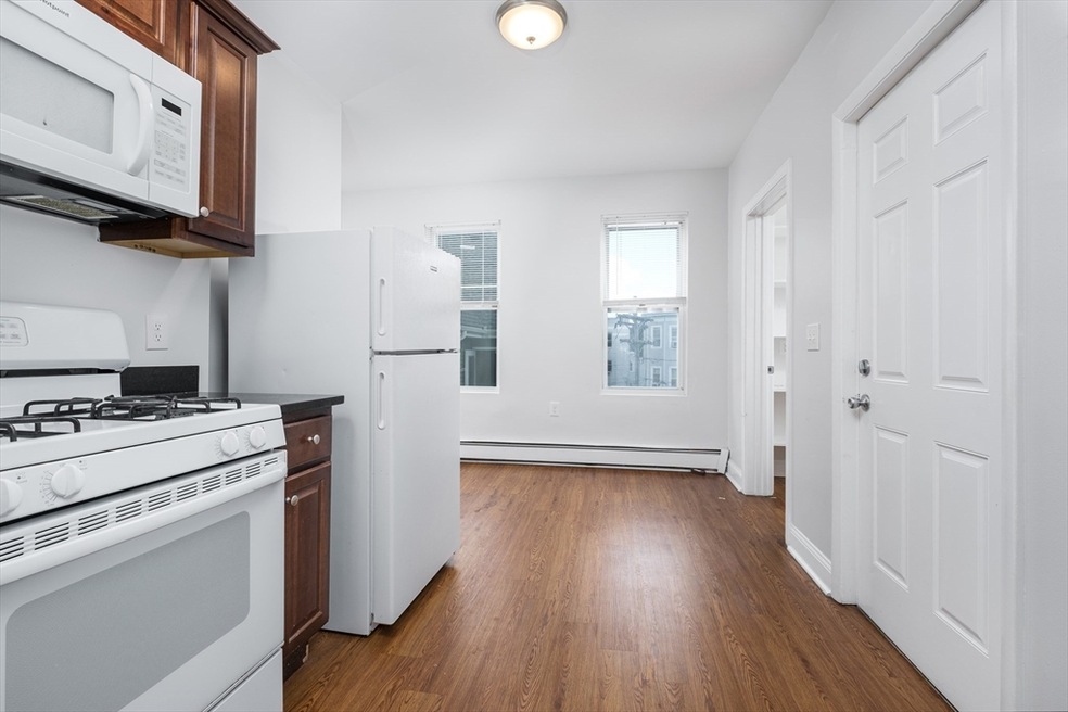 196 Main St unit 2L, Boston, MA 02129 - photo 1