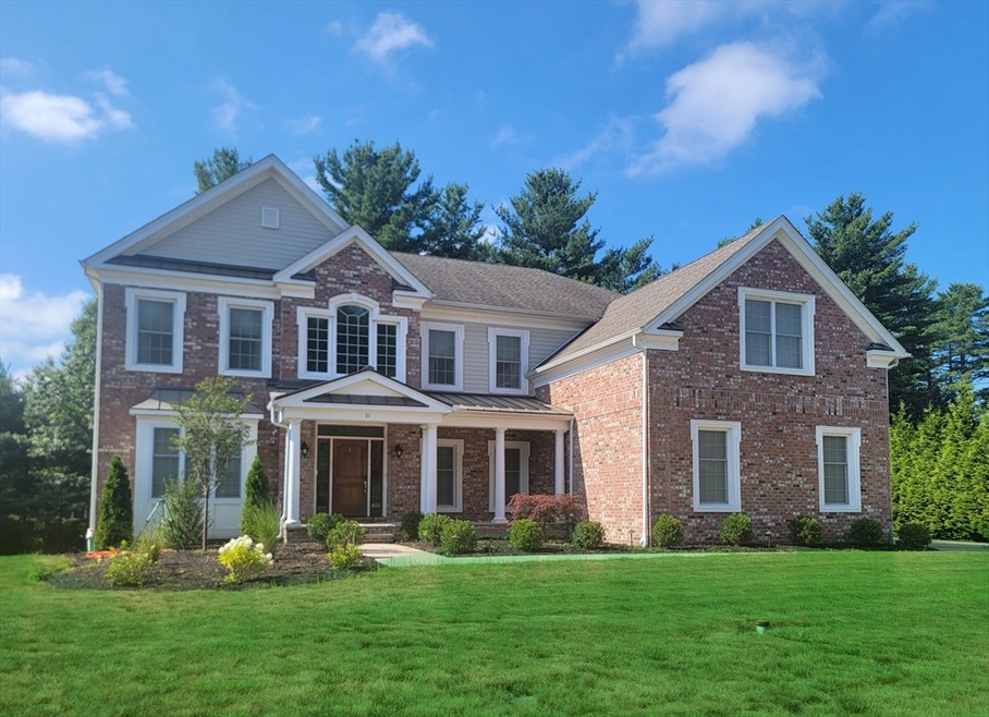 31 Lester Gray Dr, Walpole, MA 02081 - photo 1