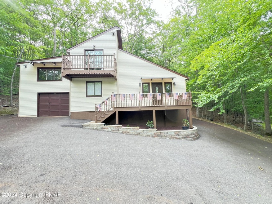 3108 Cherry Ridge Rd, Bushkill, PA 18324 - photo 1