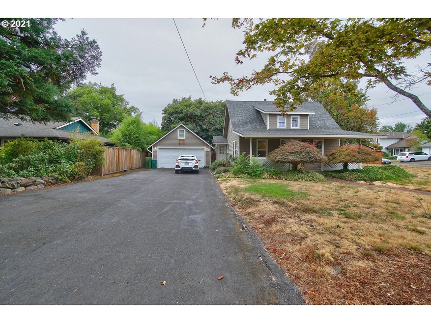 1617 N Main St, Newberg, OR 97132 - photo 1