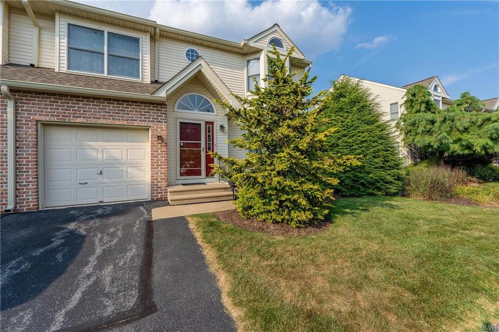 265 Ridings Cir, Macungie, PA 18062 - photo 1
