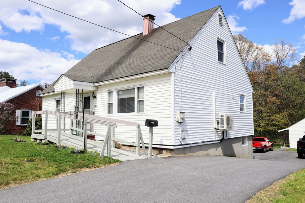 187 Rockland Ave, Manchester, NH 03102 - photo 1