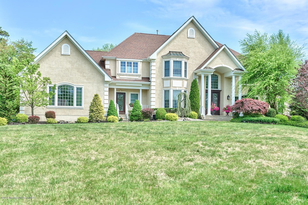 7 Breckenridge Ct Freehold NJ-large-001-