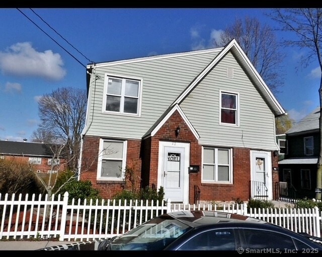 22 Lewis Ave, Meriden, CT 06451 - photo 1