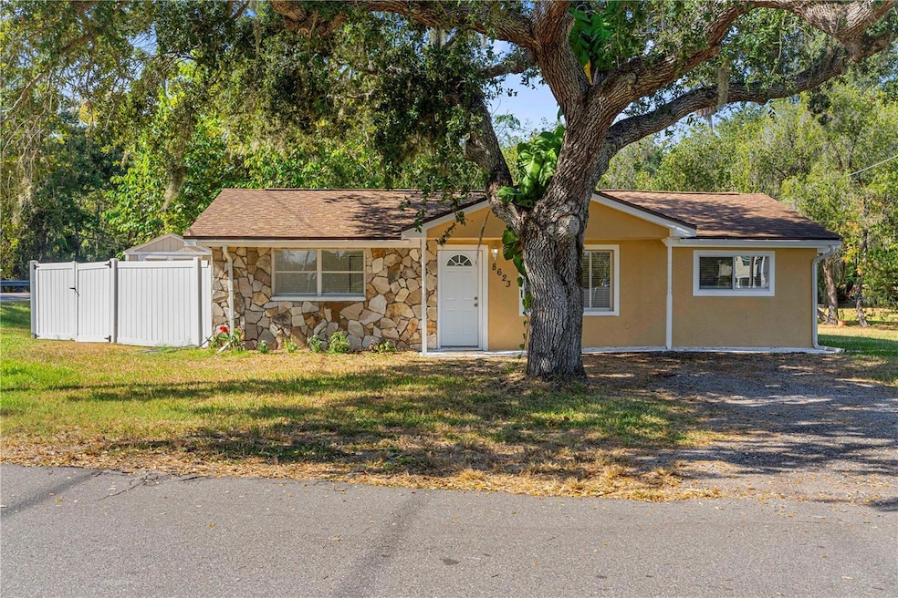 8623 Parkway Cir, Riverview, FL 33569 - photo 1