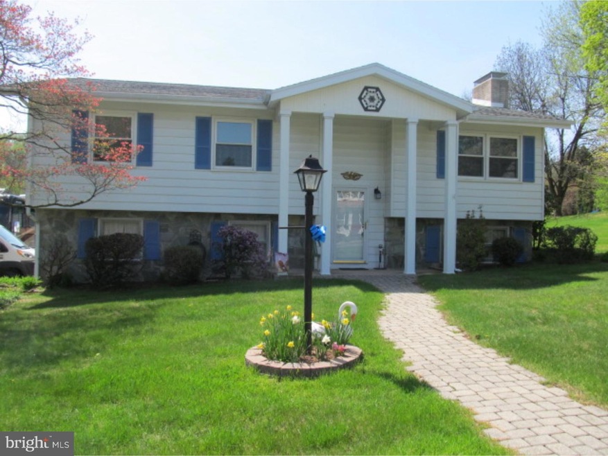 702 Grove Ave, Mohnton, PA 19540 - photo 1