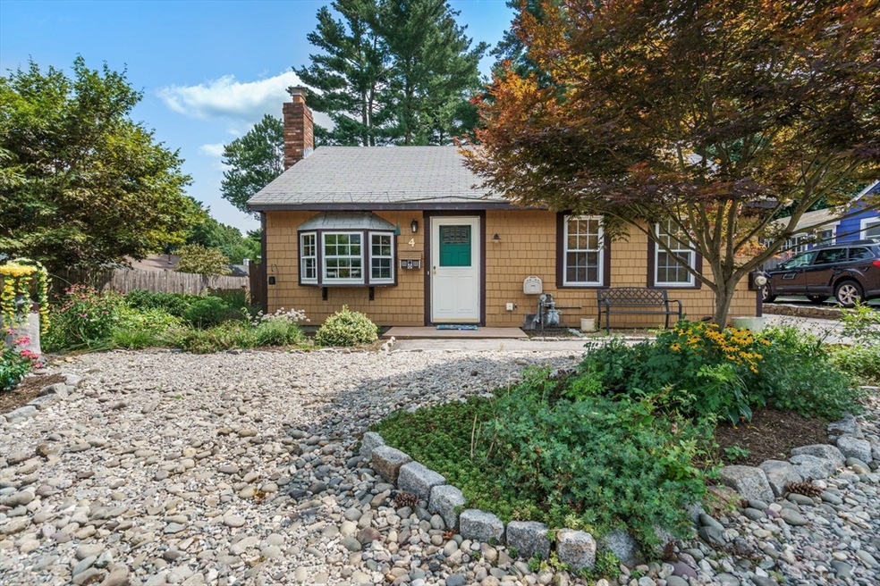 4 Yorks Rd, Framingham, MA 01701 - photo 1