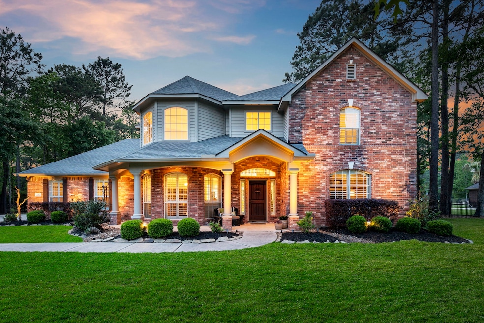 10403 Clubhouse Cir, Magnolia, TX 77354 - photo 1