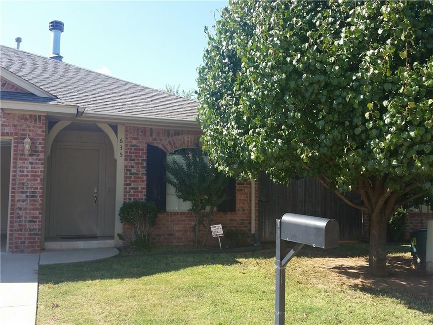 635 Sisken Ct, Edmond, OK 73003 - photo 1
