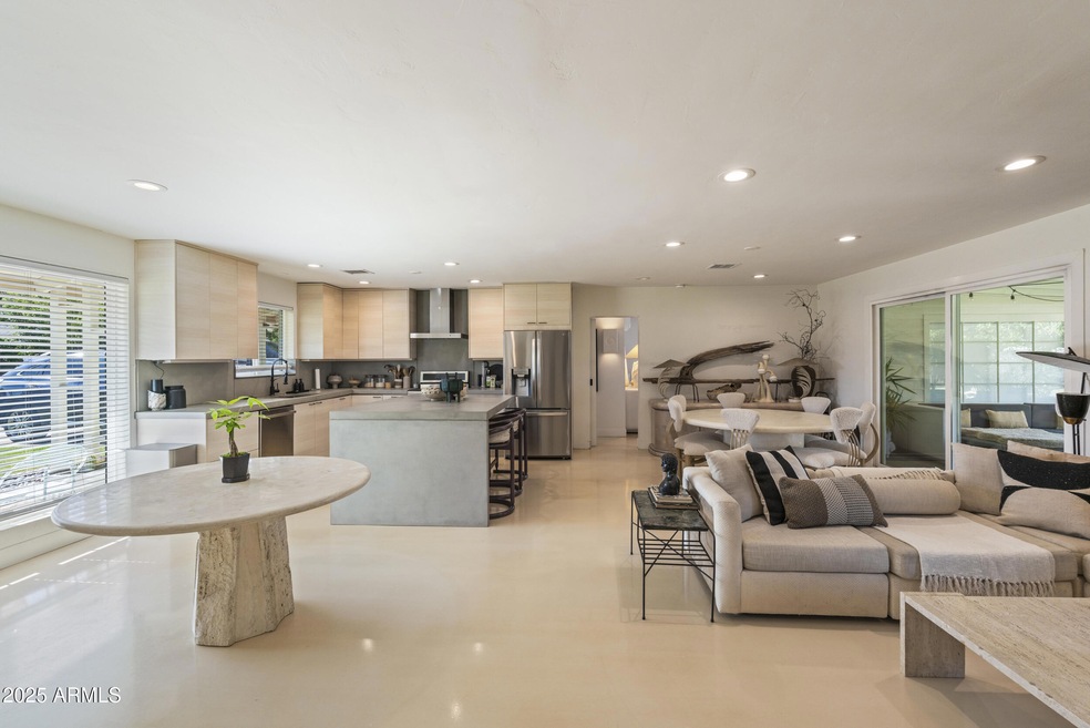 7719 N 17th Ave, Phoenix, AZ 85021 - photo 1