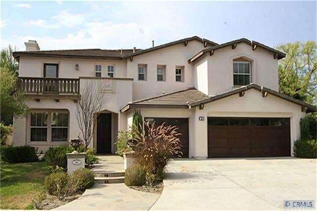 5 Bedrooms with a large lot backing to the park