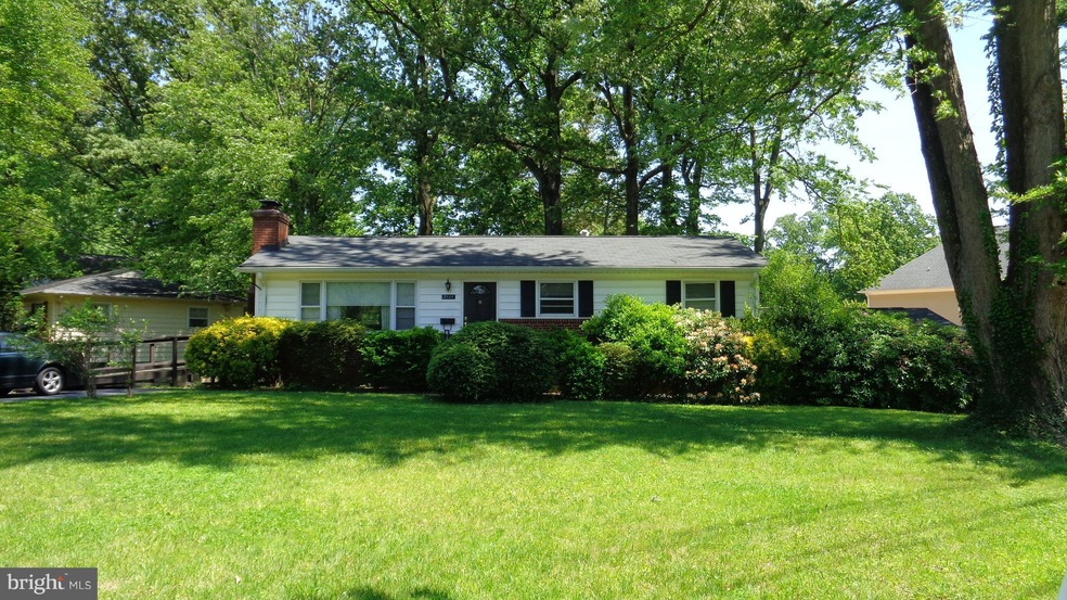 2111 Westmoreland St, Falls Church, VA 22043 - photo 1