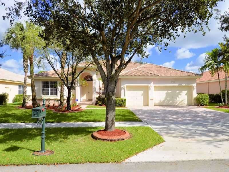 12883 Spring Lake Dr, Cooper City, FL 33330 - photo 1