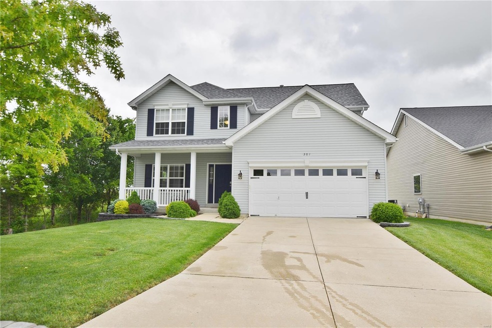 301 Eastgate Dr, Lake Saint Louis, MO 63367 - photo 1